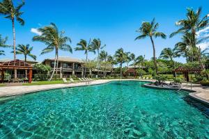 Swimmingpoolen hos eller tæt på Tropical Villa wBeach Club Access Quiet LocationBikes and Beach GearWalk to Restaurants