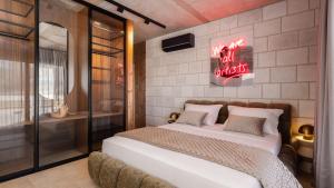 En eller flere senge i et værelse på Villa Fantazija - Split by Villas Guide + 33 billeder