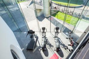 The fitness centre and/or fitness facilities at Hotel2Stay