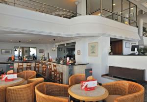 Et opholdsområde på Sol Los Fenicios + 17 billeder