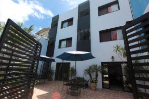 Gallery image of Hotel Los Girasoles in Cancún