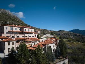 En generel udsigt til bjerge eller udsigt til bjerge taget fra hotellet