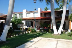 Foto de la galería de Casa Romantica De Playa en Ixtapa