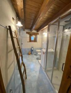 Et badeværelse på Rainbow Casa vacanze