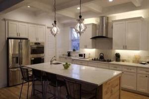 Kuchyň nebo kuchyňský kout v ubytování Woodward Grand - Bright New Construction