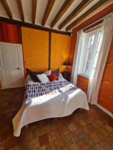 Photo de la galerie de l'établissement Chambre "l'Eglantier", Champliveau, à Bonnée