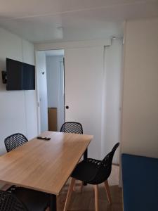 Et tv og/eller underholdning på Oasis bora bora 4 personnes