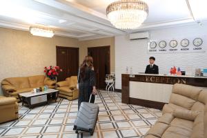 Nhân viên tại Hotel Eco