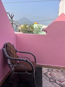 En generel udsigt til bjerge eller udsigt til bjerge taget fra pensionatet