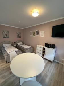 TV/trung tâm giải trí tại FeWo Am Neckarsteig