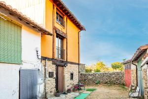 Tòa nhà nơi the country house tọa lạc