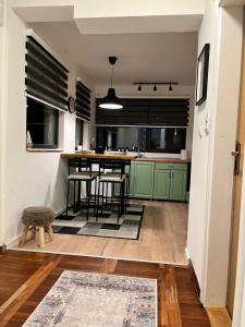 Køkken eller tekøkken på Chalet Pahulja + 9 billeder