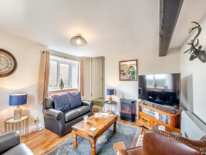 Et tv og/eller underholdning på Church View Cottage - Uk45697