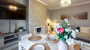 Et opholdsområde på Quite and new Glasgow house, Commore Drive