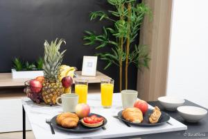 Đồ ăn tại/gần căn hộ