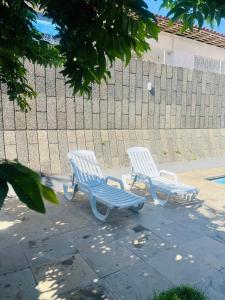 Swimmingpoolen hos eller tæt på Pousada e hostel italia