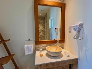 Phòng tắm tại Cocoon +19 ảnh