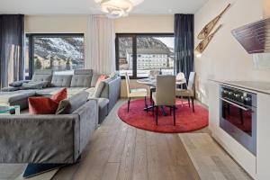 Posezení v ubytování Bergblick Apartment I Andermatt I Mountain I Familien