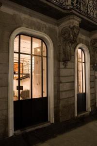 Facaden eller indgangen til Surprenantes- Jules Verne