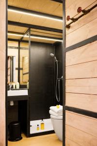 Et badeværelse på Surprenantes- Jules Verne + 83 billeder