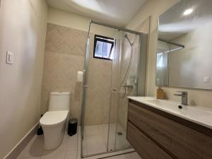 Koupelna v ubytování Family paradise in Punta Cana + 14 fotografií