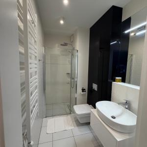 Et badeværelse på Blue Reef 6th Floor Sea View