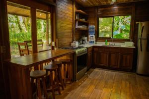 Køkken eller tekøkken på Casa Arima + 37 billeder