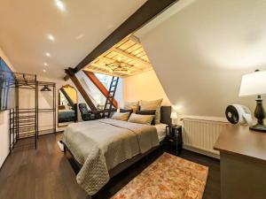 Giường trong phòng chung tại Grüne Oase Bochum