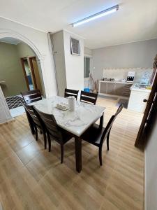 Et opholdsområde på D'Aya Sofea Homestay Padang Besar