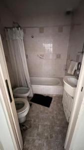 Et badeværelse på CASA Avenida III