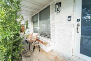 En balkon eller terrasse på The Veranda Villa