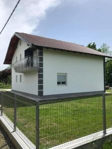 Tòa nhà nơi căn hộ tọa lạc