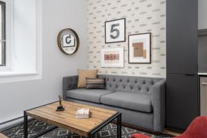 Et opholdsområde på The Alexander Hotel - Old Montreal + 113 billeder