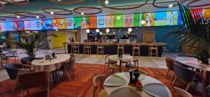 Restoran atau tempat lain untuk makan di CercIbis