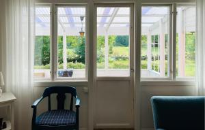 Posezení v ubytování Awesome Home In Bredaryd With Kitchen