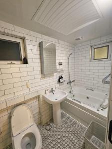 Et badeværelse på 경기도 양평군 강남로714-14 + 36 billeder