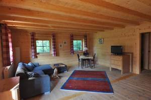 TV a/nebo společenská místnost v ubytování Sonnenplatzl im Zillertal
