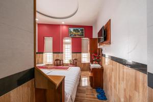 Dining and leisure area at Hotel Airport MTT, Hotel MTT