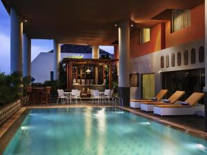 Swimmingpoolen hos eller tæt på The Royal Surakarta Heritage - Handwritten Collection