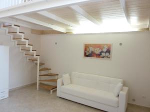 A seating area at Casa Gianni