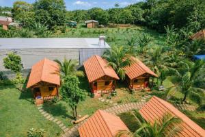 Tánh LinhHomestay 25 tháng 12 Tàpao - Đồng Kho - Tánh Linh的俯瞰热带别墅度假村 更多39张照片