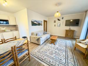 Et tv og/eller underholdning på Gästehaus Florian + 14 billeder