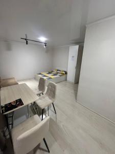 Et opholdsområde på 1-ком апартаменты в центре города Ritual