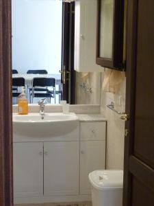 A bathroom at Casa Gianni