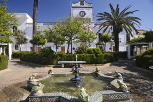 Vonkajšia záhrada v ubytovaní Hostal Tarifa -Recepcion abierta las 24h-