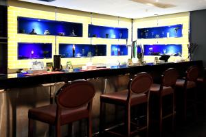 TV a/nebo společenská místnost v ubytování Al Olaya Suites Hotel