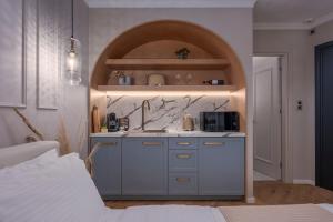 Køkken eller tekøkken på Mountain Pine Luxury Suites