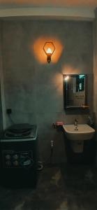 Et badeværelse på Ceylon Good Vibes Villa