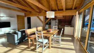 Kuchyň nebo kuchyňský kout v ubytování Apartment Hohenwerfen + 26 fotografií