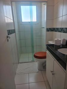 Phòng tắm tại Beachfront Apartment +7 ảnh